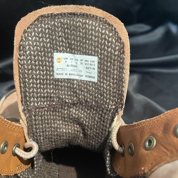 Timberland boot natural like beige size 9 like new - Picture 8 of 9